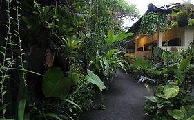 Sari Gong Guest House, A Trishula Collection