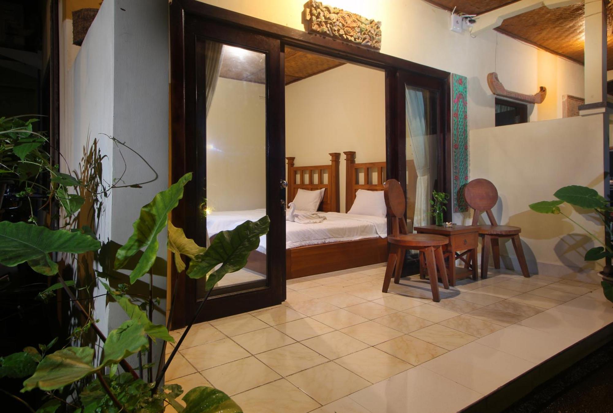Sari Gong Guest House, A Trishula Collection Ubud  Exterior photo